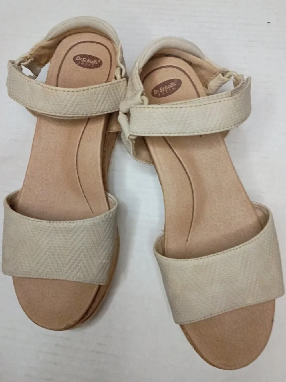 Dr. Scholl’s Beaming Beige Cork Wedge Sandals Women’s Size 6M